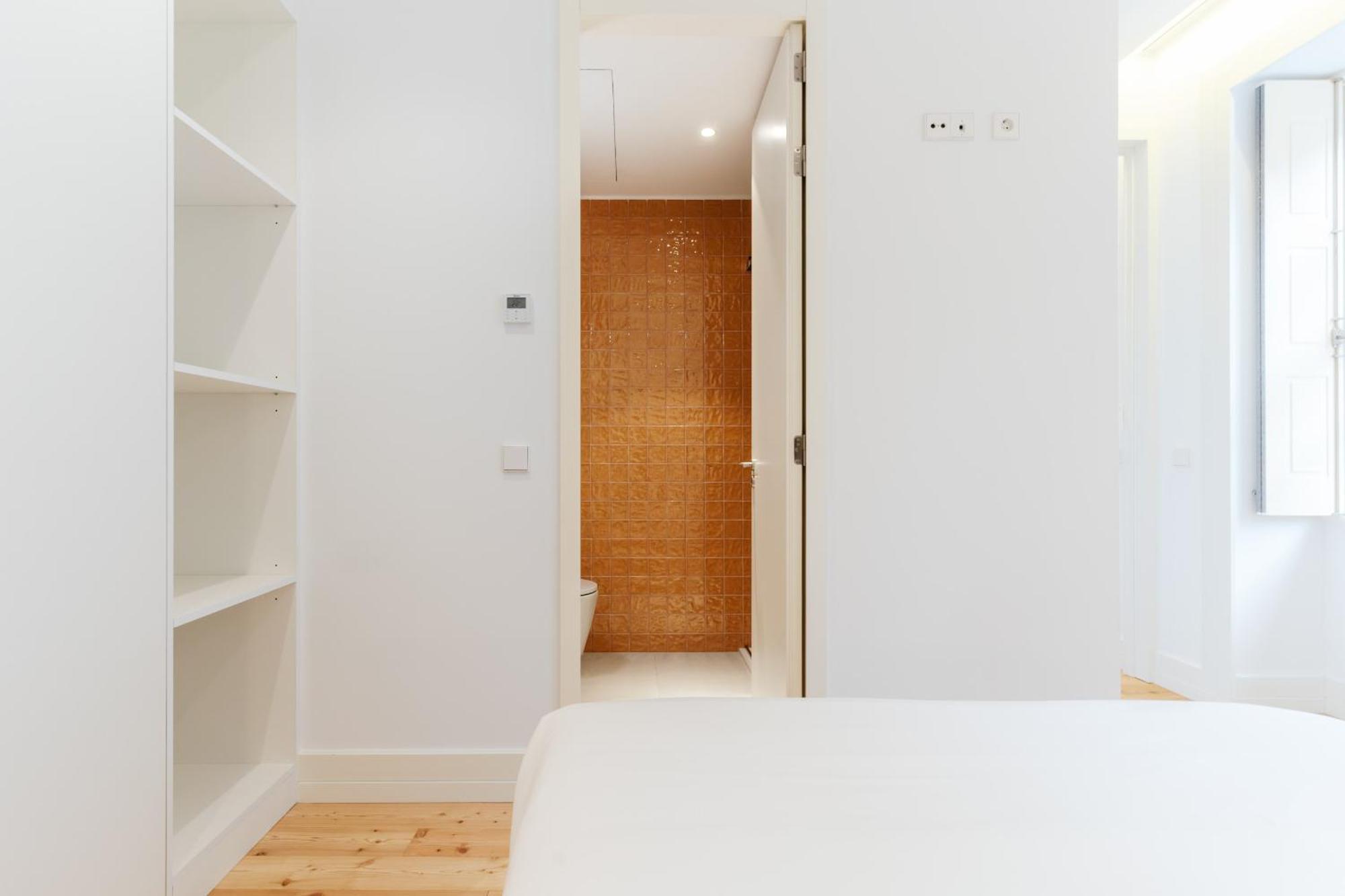 Feel Porto Clerigos Charm Flats Apartment ภายนอก รูปภาพ