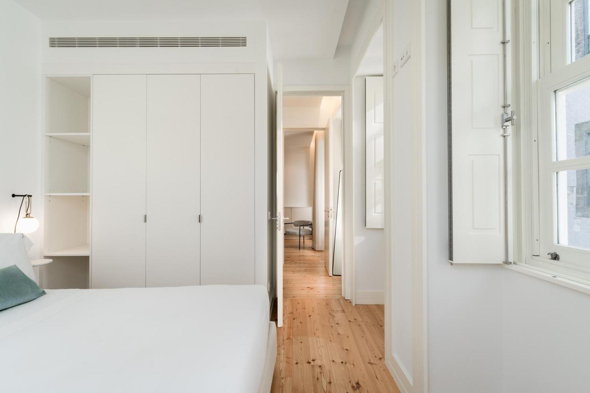 Feel Porto Clerigos Charm Flats Apartment ภายนอก รูปภาพ